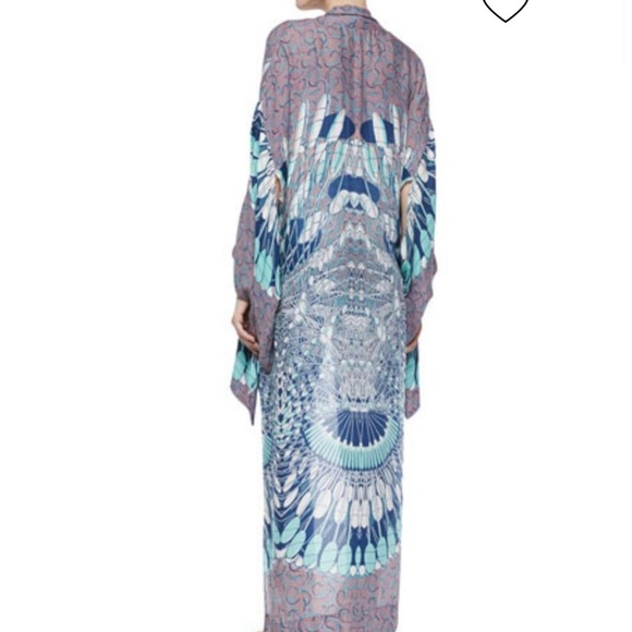 BCBG Tildie Kimono - Picture 5 of 11